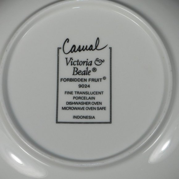 Vegetable Serving Bowl. Victoria & Beale 9024 Forbidden Fruit - Picture 6 of 6